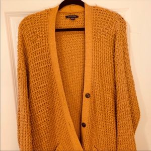 American Eagle Slouchy cardigan